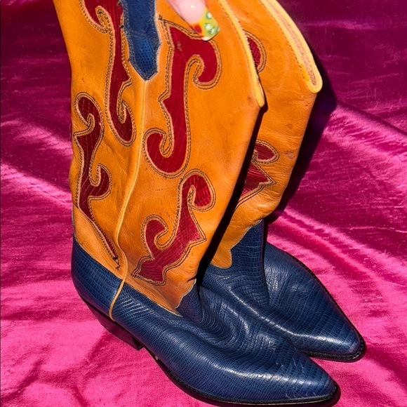 Vintage Nine West cowgirl boots - Picture 3 of 3